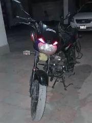 BAJAJ DISCOVER 150